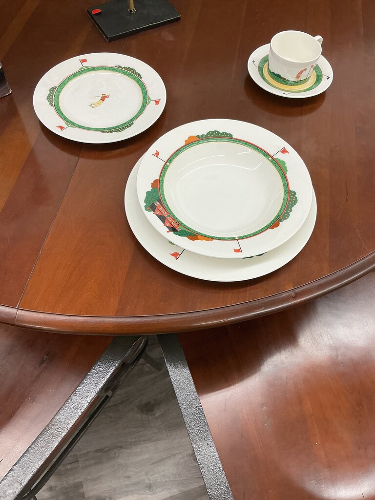 #4547 A CHRISTOPHER STEWART OPTIMA FAIRWAY DINNER SET