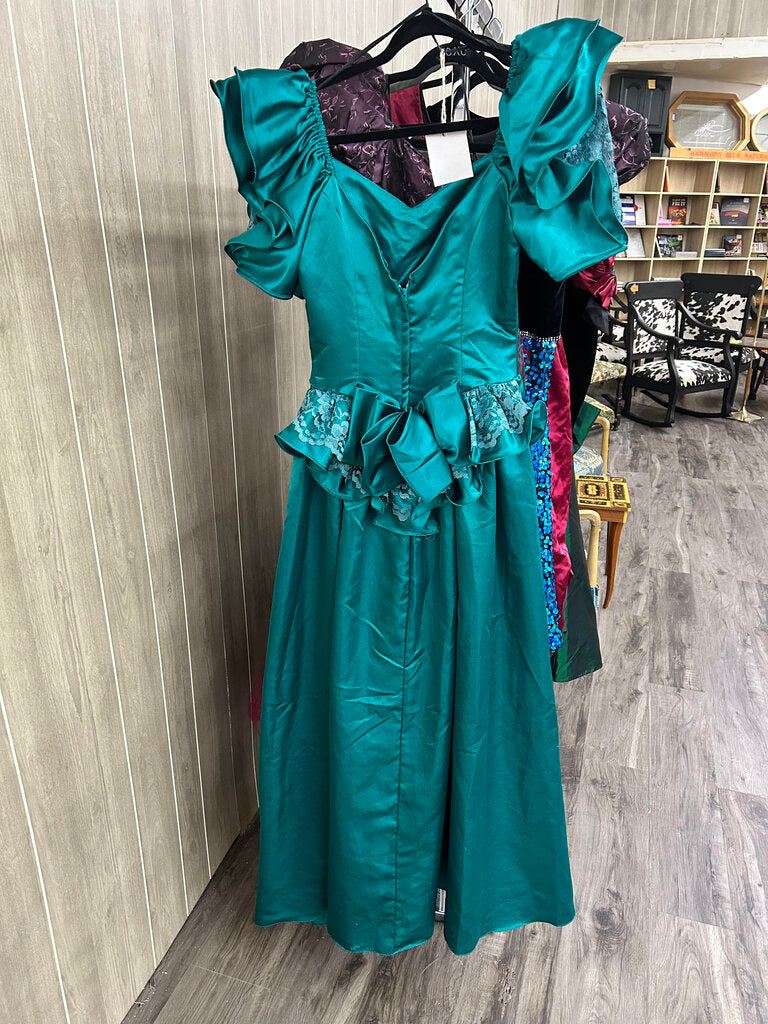 #1313 Green Satin