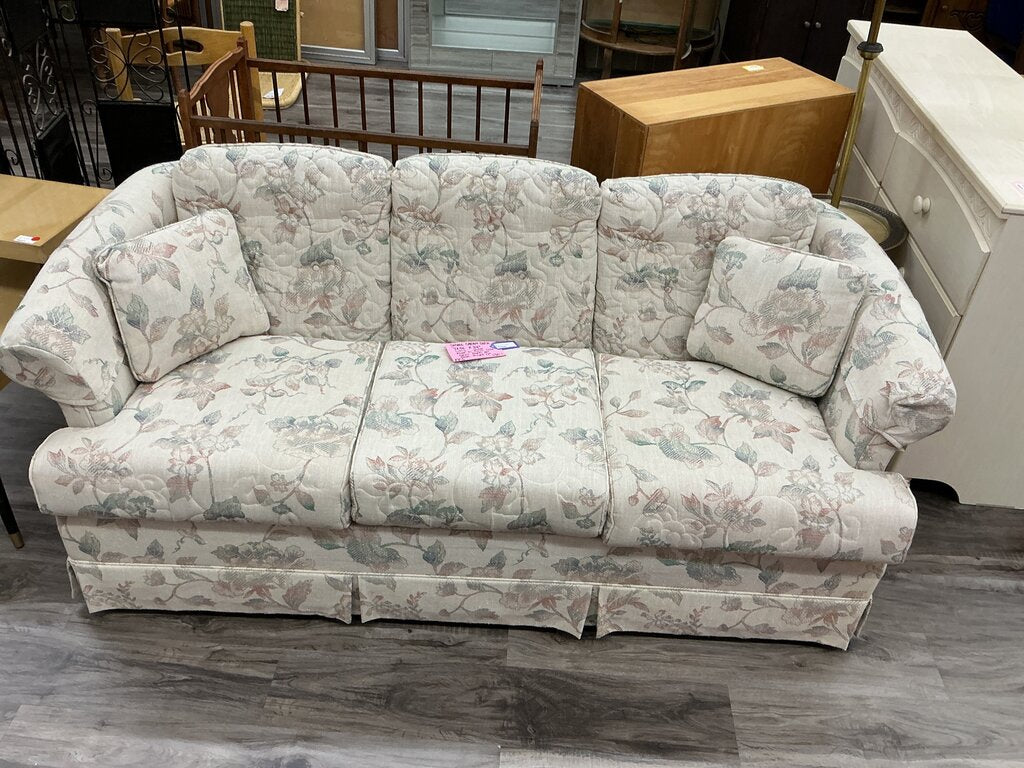 #ffs-small cream sofa
