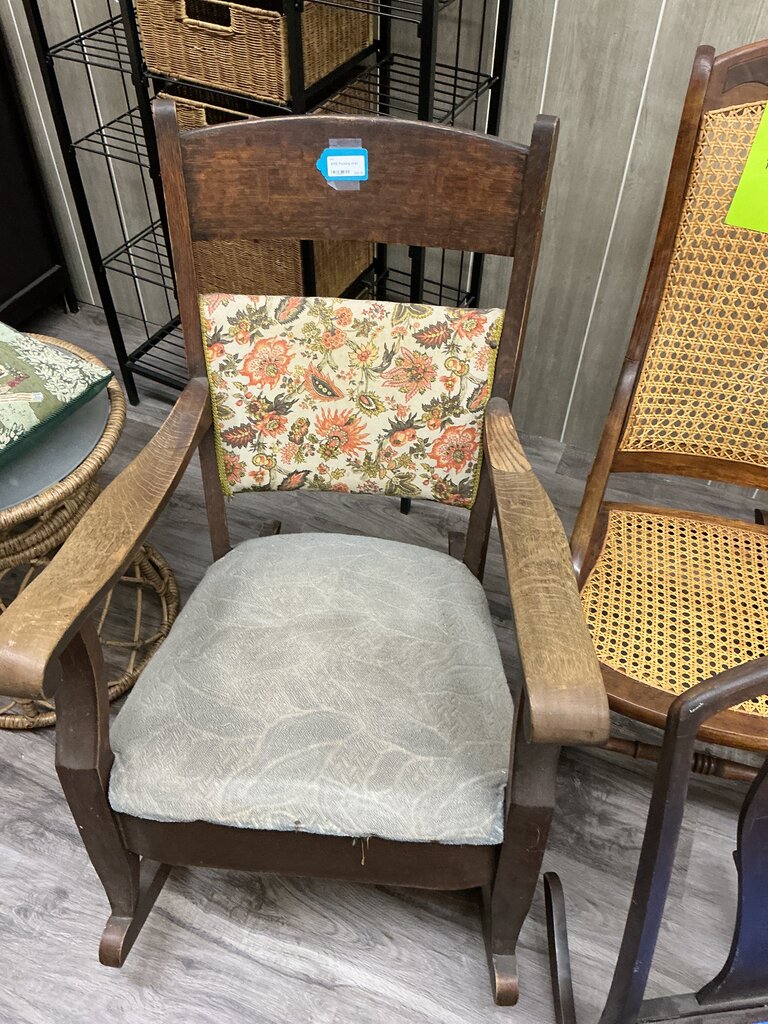 #106 Rocking chair