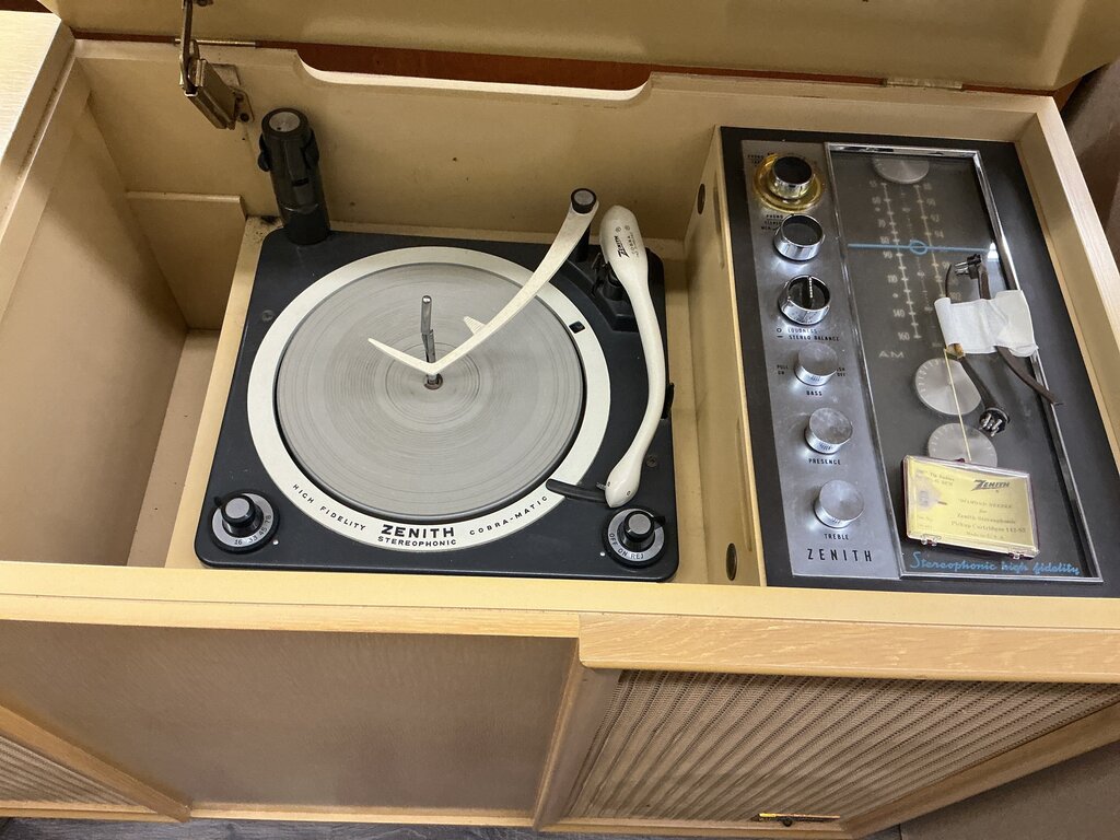 #GEM-mcm stereo not working turn table turns