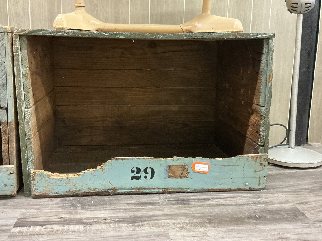 #8672 Vintage 1880's Train Box
